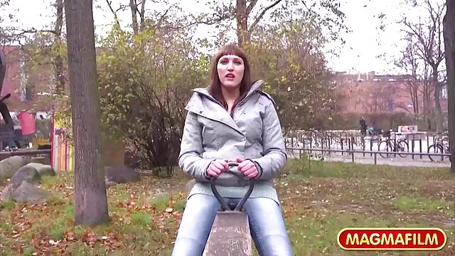 - Maldito tempo video porno gratis portugues no escritório