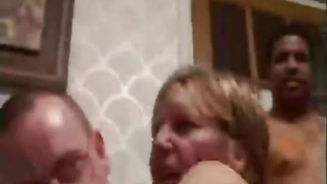As minhas mamas de sabão naturais no chuveiro filme de pornô falando português