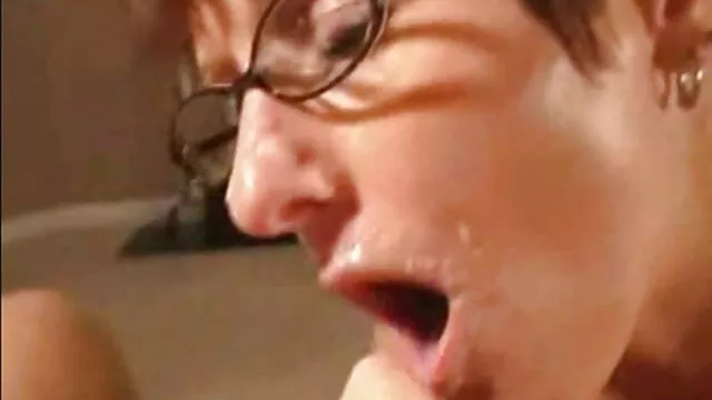 Anri Nonaka e Kurumi fodidos porno legendado em português pelo velho