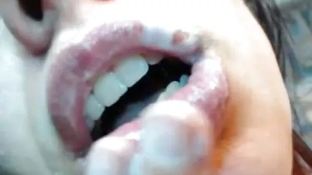 Traz o meu amigo twink Dominik preto fode o padrasto depois do duche quero assistir um filme pornô em português