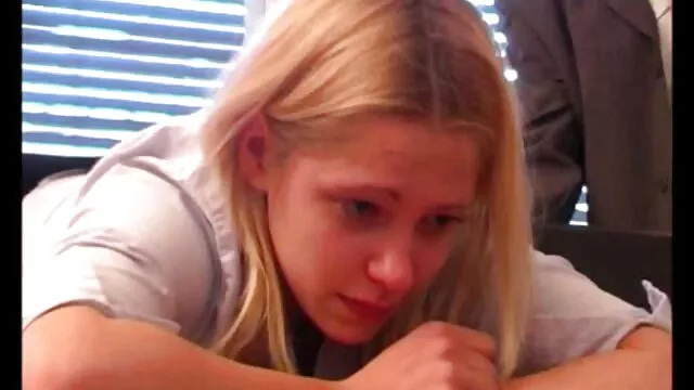 Momentos vídeo pornô em português grátis íntimos com a Leah